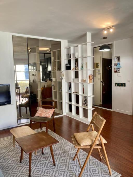 Paris : Appartement Familial Avec Parking Prive クリシー エクステリア 写真